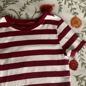 Like New! Striped Cropped Tee